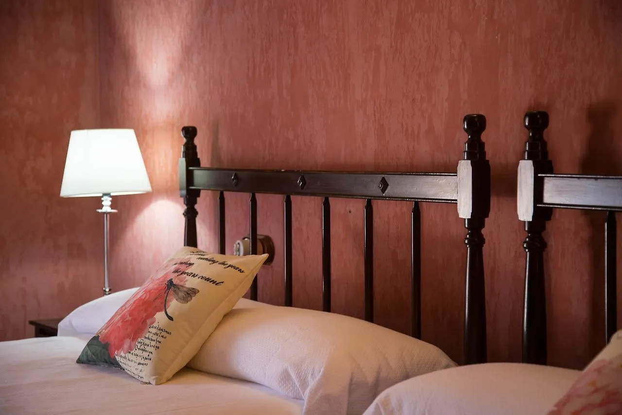 Agro-Hotel Rugama Tetir Venkovský dům
